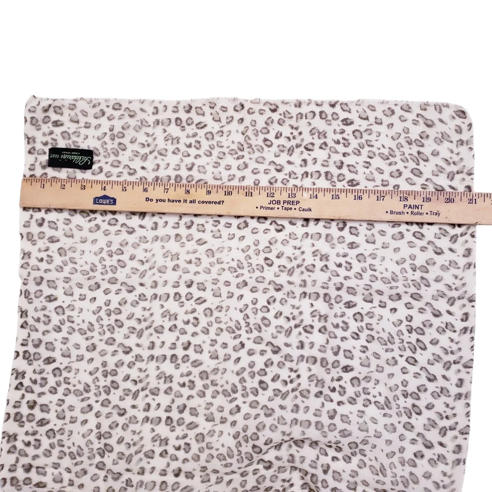 Saldarini 1882 Italy Silk & Wool Blend Cream & Leopard Print Lightweight Scarf